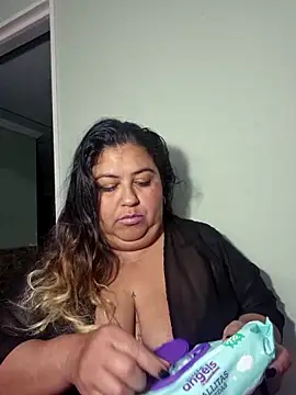 curvy diva  online show from April 2026 10:21:02 PM