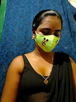 mini-queen online show from September 2025 06:18:02 PM