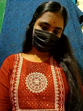 mini-queen online show from October 2025 05:30:01 PM