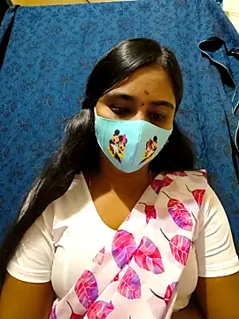 mini-queen online show from November 2025 04:29:01 PM