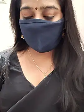 saritha29 online show from January 2026 04:45:02 PM