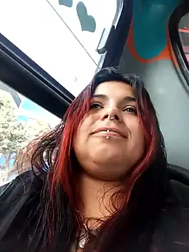 snow belle online show from October 2025 08:24:02 PM