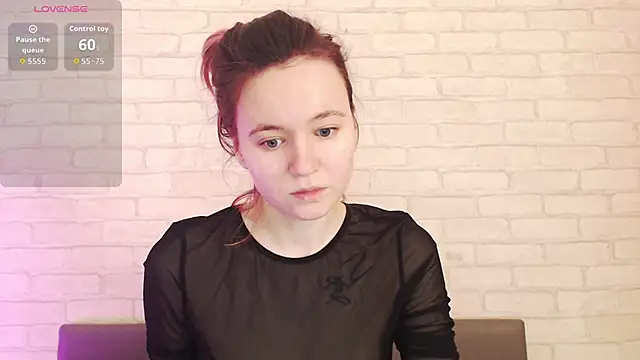 Ericha Stone online show from April 2026 01:21:01 AM