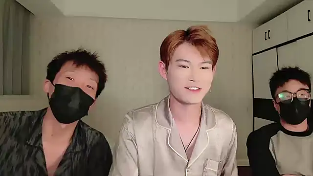 Snapshot of Dancer03 chatting on September 2025 02:30:02 PM Dancer03 online show from September 2025 02:30:02 PM