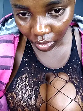 TheSpiceyQueen online show from October 2025 08:27:02 AM