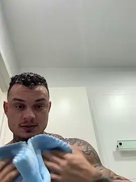 Snapshot of alegriadodia chatting on December 2025 10:05:01 PM alegriadodia online show from December 2025 10:05:01 PM