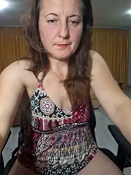 Fluturas2 online show from October 2025 06:30:02 PM