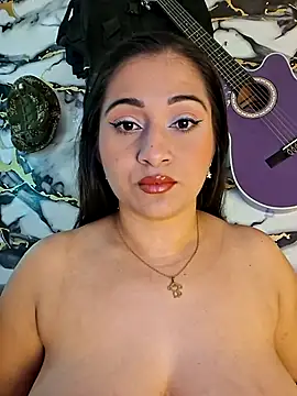 Snapshot of Alisson_Morgann chatting on May 2026 01:50:02 PM Alisson Morgann online show from May 2026 01:50:02 PM