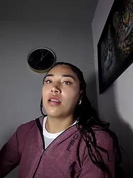 AmberGold- online show from November 2025 08:36:02 AM