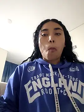 Snapshot of AmberGold- chatting on February 2026 12:20:02 AM AmberGold- online show from February 2026 12:20:02 AM