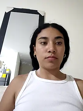 Snapshot of AmberGold- chatting on March 2026 12:56:02 AM AmberGold- online show from March 2026 12:56:02 AM