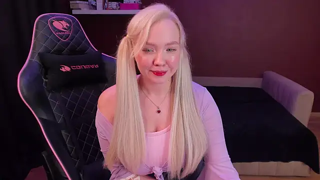 Snapshot of AlishaSe7enthAngel chatting on October 2025 02:12:02 PM AlishaSe7enthAngel online show from October 2025 02:12:02 PM