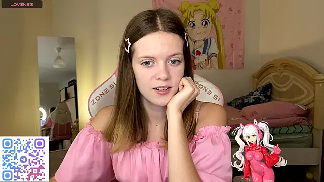 VibeQueenLucy online show from November 2025 12:29:02 PM