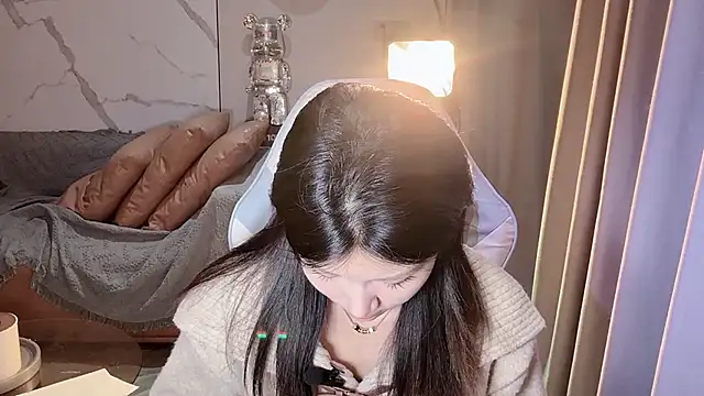 Lixinel-520 online show from November 2025 01:04:01 PM