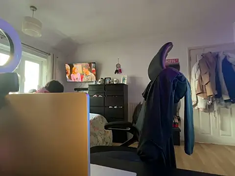 Prill940 online show from December 2025 08:20:02 AM