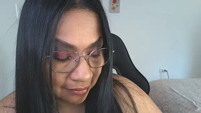 LissafeetHott online show from November 2025 02:41:02 PM