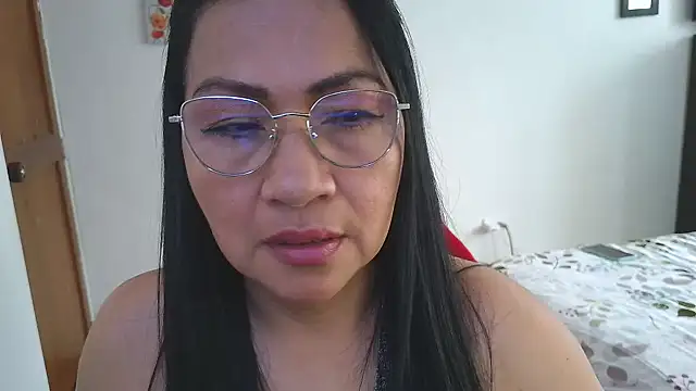 Snapshot of LissafeetHott chatting on April 2026 05:26:02 PM LissafeetHott online show from April 2026 05:26:02 PM