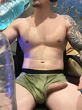 fronkie9384 online show from February 2026 08:50:01 PM