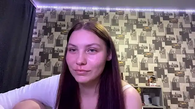 Snapshot of SwiiSweet chatting on September 2025 04:18:01 PM SwiiSweet online show from September 2025 04:18:01 PM