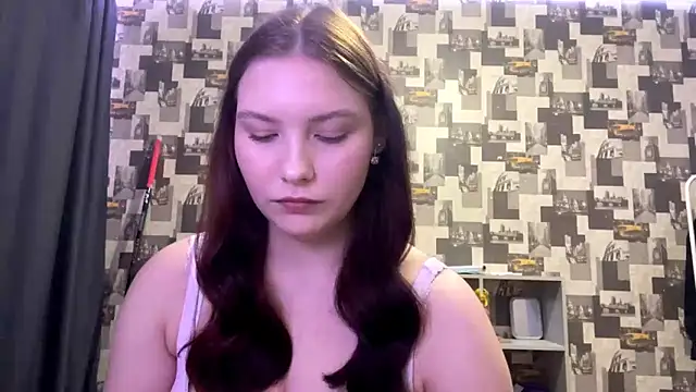 Snapshot of SwiiSweet chatting on September 2025 04:43:02 PM SwiiSweet online show from September 2025 04:43:02 PM