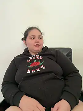 PortuPAWG online show from April 2026 10:14:02 PM