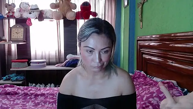  Charlize theron  online show from October 2025 08:37:02 PM