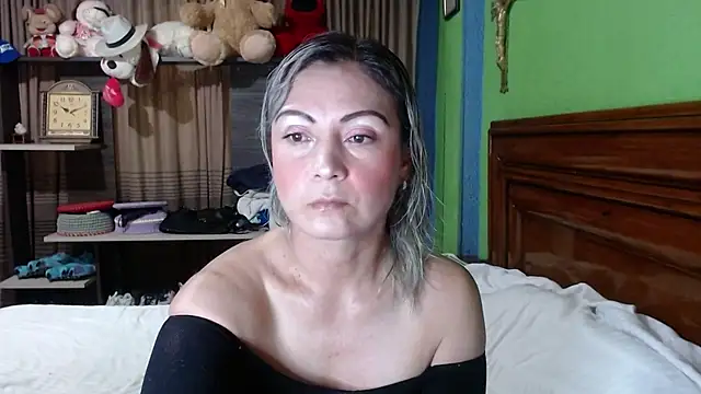  Charlize theron  online show from November 2025 11:37:02 PM