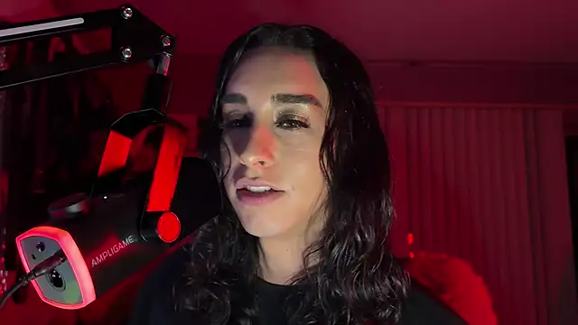 xoFrankie online show from April 2026 05:18:02 AM