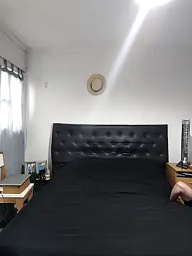 LisanTheFox online show from September 2025 06:46:02 PM