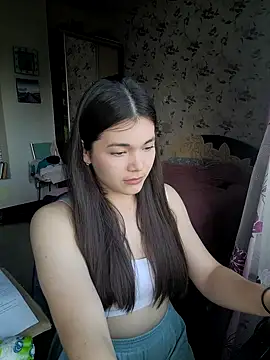 Albi Glow online show from September 2025 11:00:01 AM