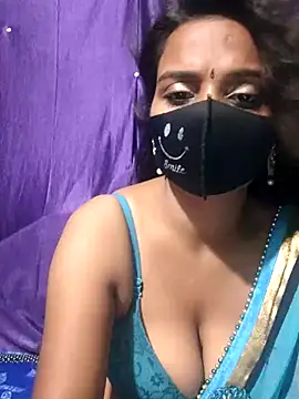 Snapshot of cutie_pei002 chatting on November 2025 01:44:02 PM cutie pei002 online show from November 2025 01:44:02 PM