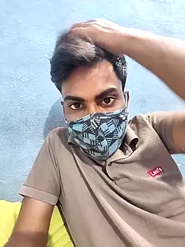 YourTarzan online show from April 2026 02:04:02 PM