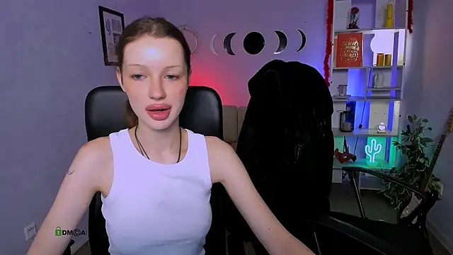 khloebeauty online show from April 2026 07:07:01 PM