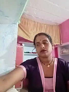 Snapshot of Rupali_hot chatting on April 2026 03:40:02 PM Rupali hot online show from April 2026 03:40:02 PM