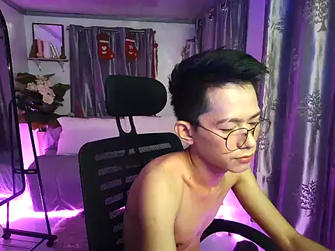 Skinny CumLoader69 online show from November 2025 04:57:02 PM