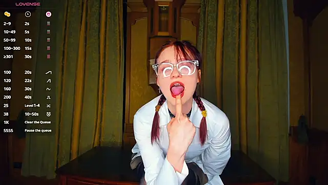 KatyKufel online show from March 2026 08:09:01 PM