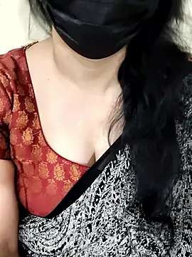 Devikha27 online show from April 2026 12:09:02 PM