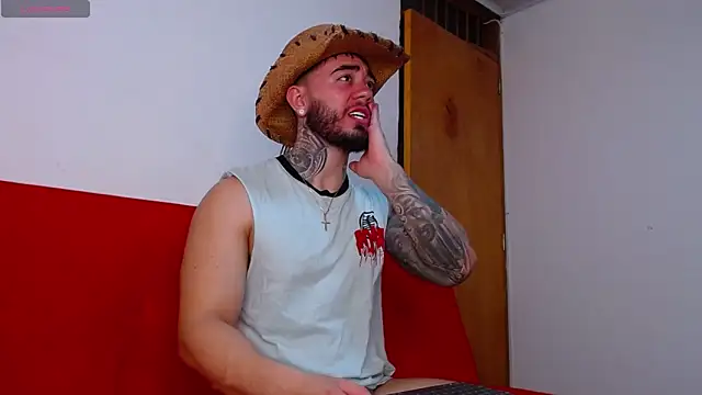 tommyblessd1 online show from September 2025 05:46:02 PM