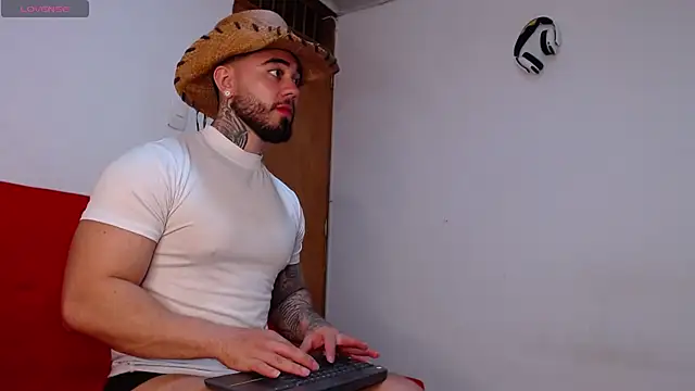 tommyblessd1 online show from November 2025 05:51:02 AM