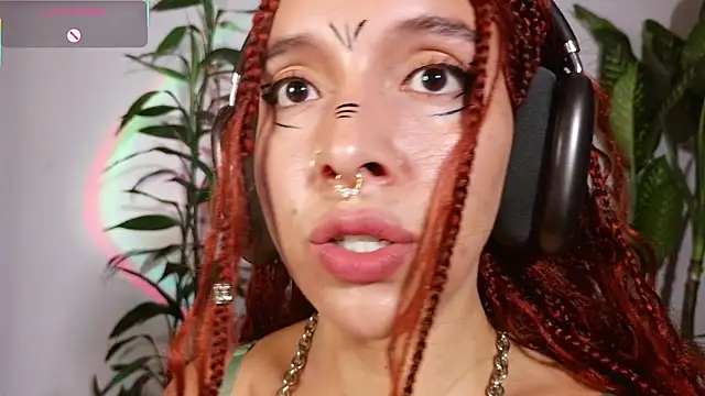 bri von dhara   online show from April 2026 09:56:01 PM