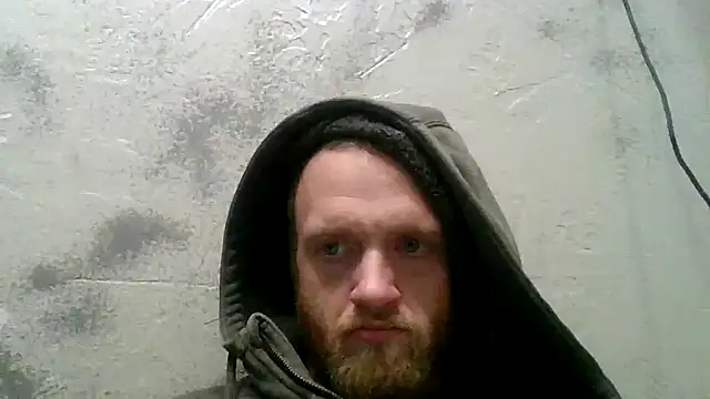 Snapshot of Hurri21 chatting on November 2025 08:47:02 PM Hurri21 online show from November 2025 08:47:02 PM