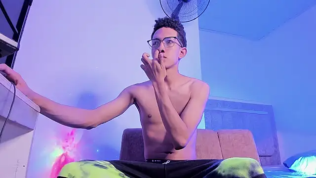 Cj davis  online show from September 2025 03:56:02 PM