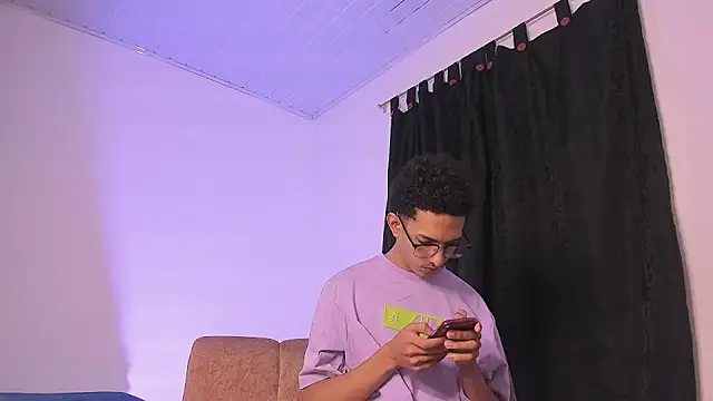 Cj davis  online show from October 2025 05:54:02 AM