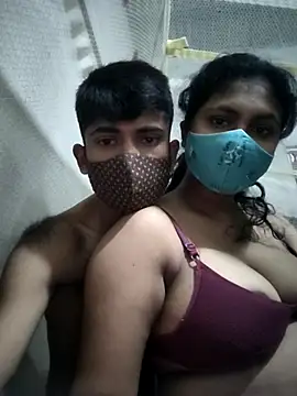 Snapshot of maskedlover321 chatting on November 2025 04:53:01 PM maskedlover321 online show from November 2025 04:53:01 PM