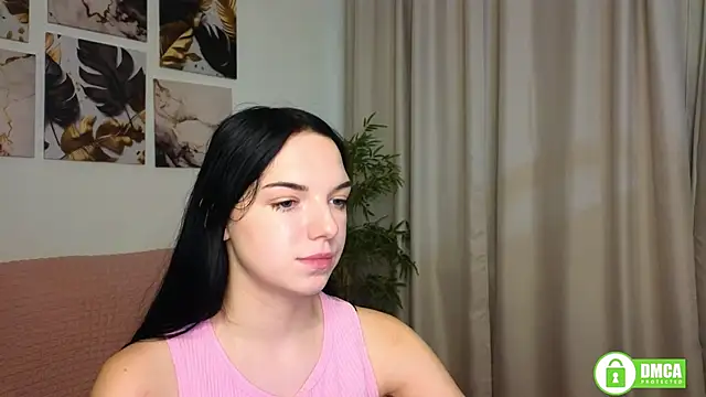 Snapshot of Hey_Caroline chatting on September 2025 09:25:02 PM Hey Caroline online show from September 2025 09:25:02 PM