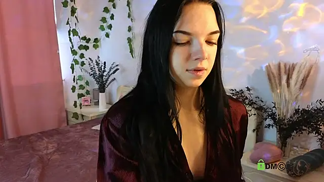 Snapshot of Hey_Caroline chatting on September 2025 01:35:01 PM Hey Caroline online show from September 2025 01:35:01 PM