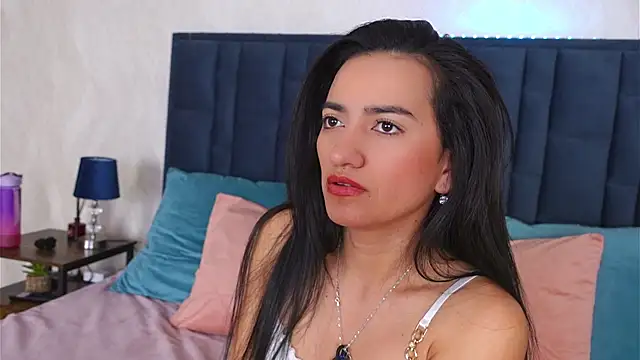 EmilyPrincy online show from November 2025 08:25:02 AM