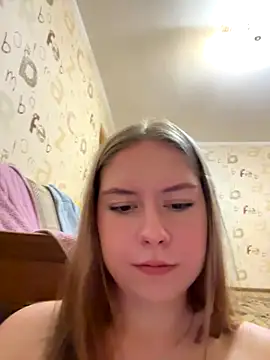 izabella g online show from December 2025 07:00:01 PM