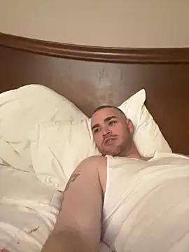 Freakyassdallascouple online show from October 2025 12:35:02 AM