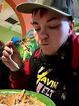 chiptheftmboy online show from January 2026 10:56:02 PM